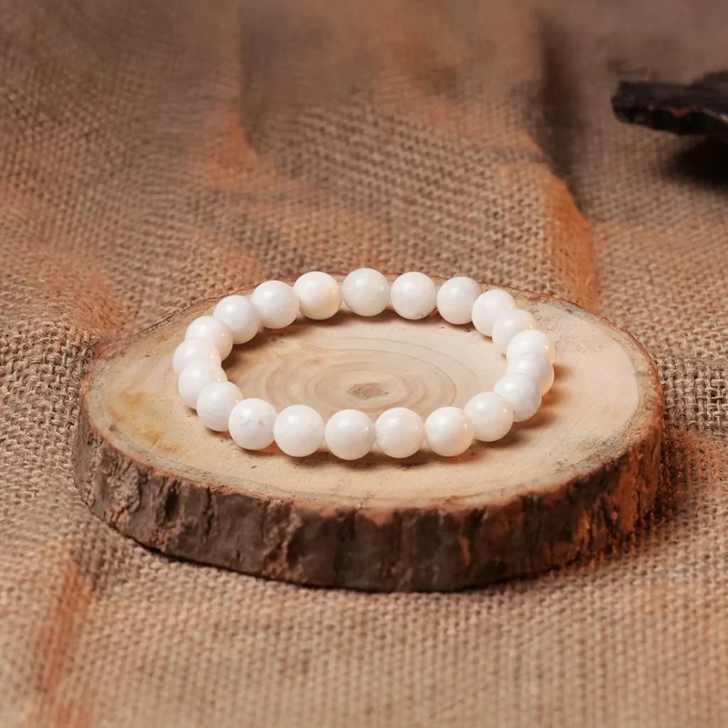 MOONSTONE — The Stone of Intuition & Emotional Balance